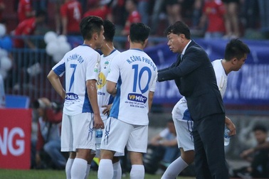 Theo lệnh bầu Đức, HA Gia Lai sẵn sàng bỏ V-League từ vòng 4