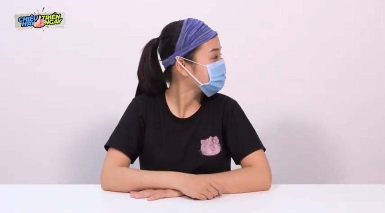Mẹo hay đeo khẩu trang không đau tai, mờ kính - 4 Mẹo hay đeo khẩu trang không đau tai, mờ kính - 4