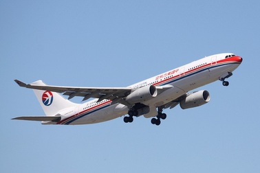 Máy bay chở khách Trung Quốc xả 30 tấn nhiên liệu trên không để hạ cánh khẩn cấp