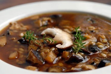 Canh pha… nước tiểu trị bá bệnh?