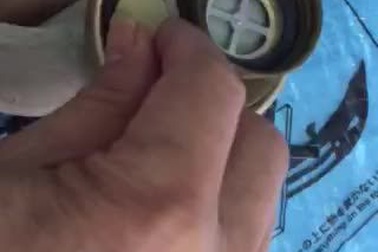 Sau thảm hoạ cháy chung cư, nhiều người "đi săn" mặt nạ phòng độc của Nga