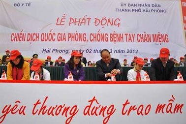 Phát động “Chiến dịch Quốc gia phòng chống bệnh tay-chân-miệng” 