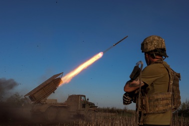 Nga truy quét đến cùng, hạ gục quân Ukraine quyết chiến ở Kursk