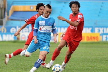 Thua HP Hà Nội, B. Bình Dương rơi vào khủng hoảng