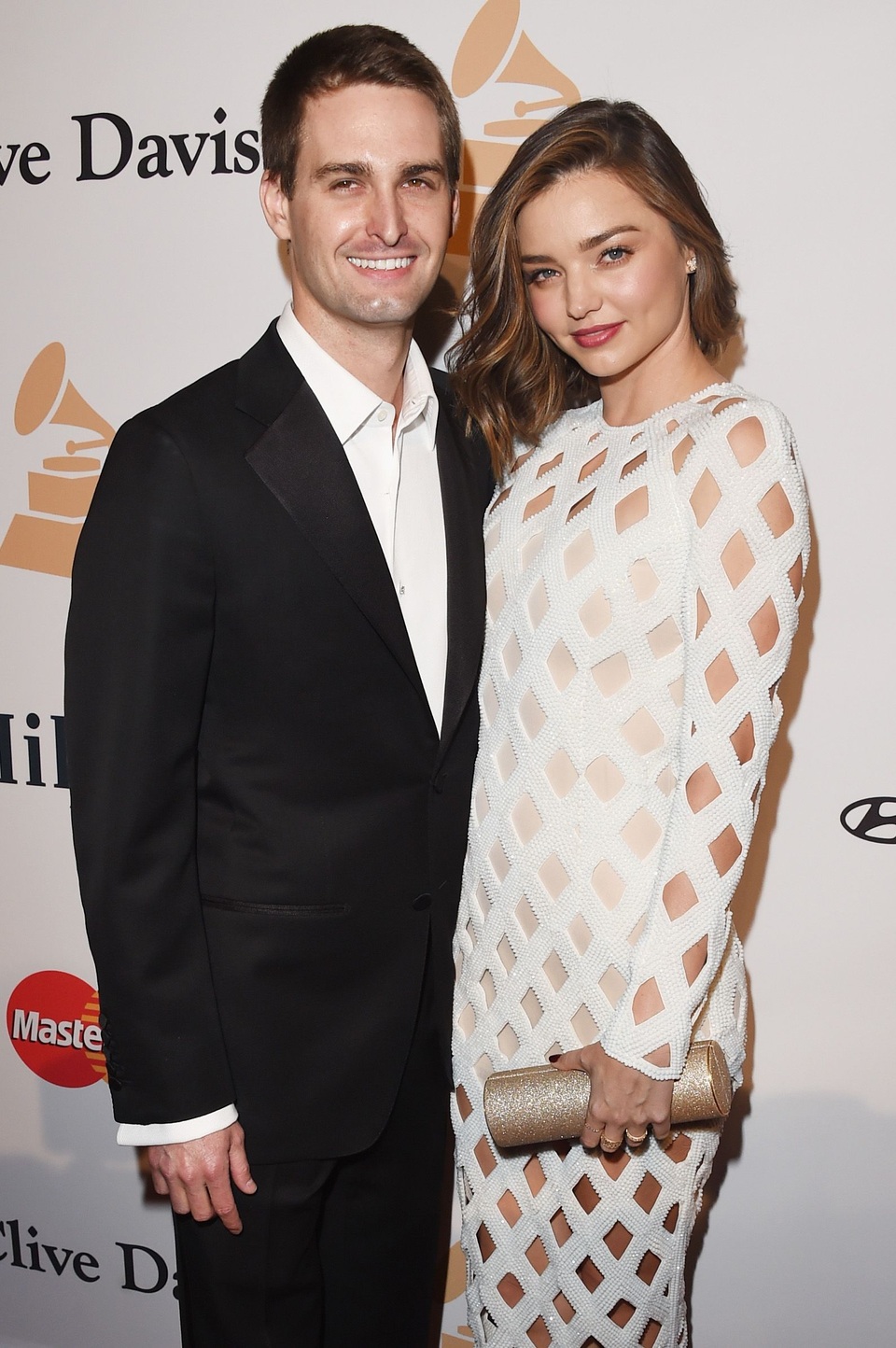 Hôn nhân viên mãn của siêu mẫu Miranda Kerr bên tỷ phú đẹp trai kém 7 tuổi - 3 Hôn nhân viên mãn của siêu mẫu Miranda Kerr bên tỷ phú đẹp trai kém 7 tuổi - 3