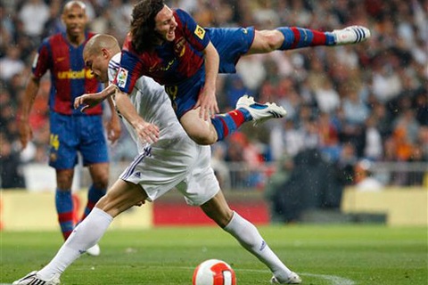 Tưng bừng khẩu chiến trước trận “El Clasico"