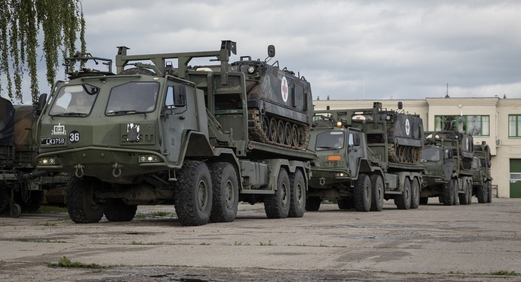 Mỹ gửi thêm hỏa thần HIMARS cho Ukraine - 2 Mỹ gửi thêm hỏa thần HIMARS cho Ukraine - 2