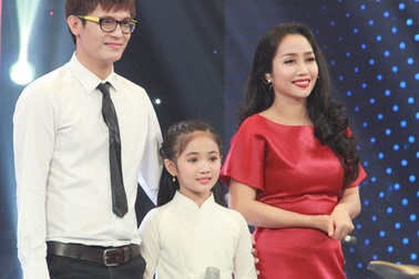 Cảm động hai cậu cháu thi hát tặng người cha ung thư giai đoạn cuối