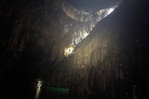 Thực hư chuyện du khách mắc kẹt trong hang Sơn Đoòng do mưa bão