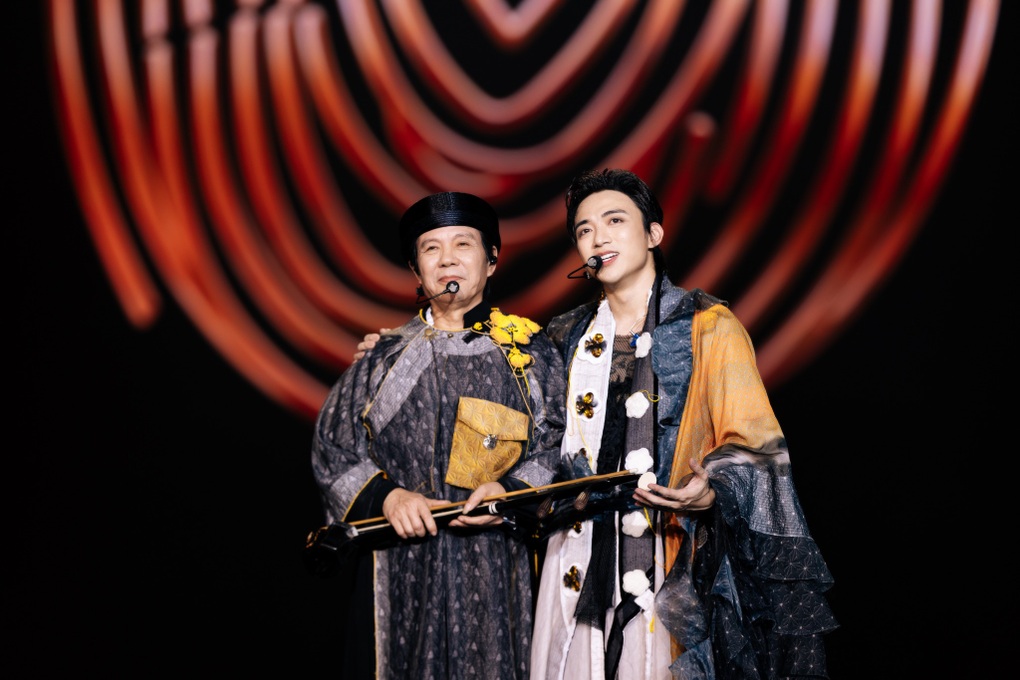 Khán giả bùng nổ tranh cãi, đòi trả vé đêm nhạc: Tình hình SOOBIN ra sao? - 3