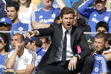 Sir Alex ca ngợi HLV đối thủ trước thềm đại chiến