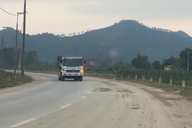 Hà Nội: Người dân thu lều bạt, “mở cửa” bãi rác Nam Sơn