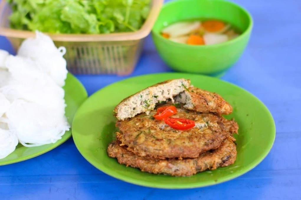 Báo Mỹ khuyên khách Tây nên mạnh dạn nếm thử tiết canh, chả rươi - 5 Báo Mỹ khuyên khách Tây nên mạnh dạn nếm thử tiết canh, chả rươi - 5