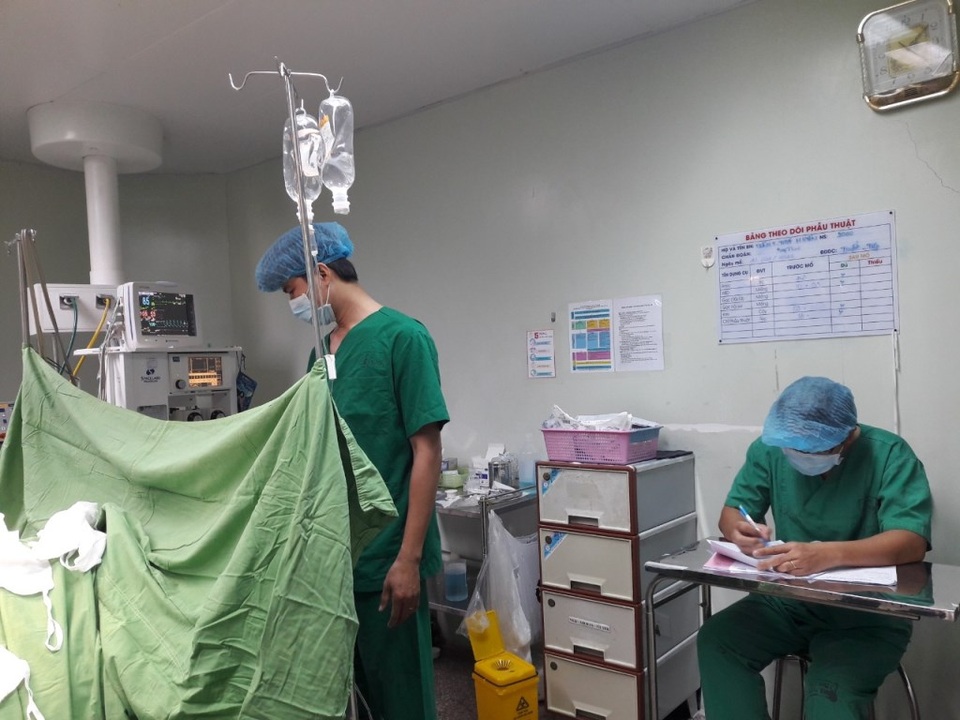 Những “chiến sĩ” thầm lặng trong các cuộc mổ - 6 Những “chiến sĩ” thầm lặng trong các cuộc mổ - 6