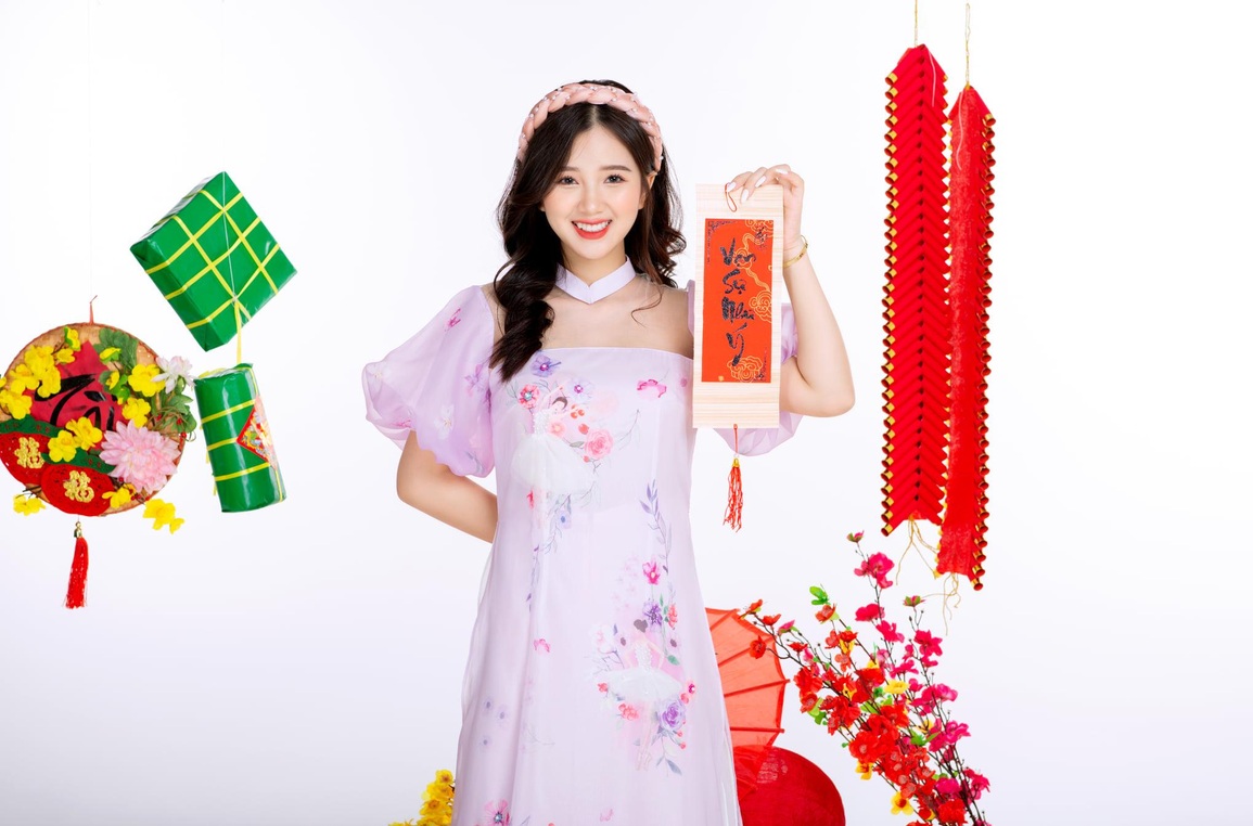 Thiếu nữ Phú Thọ khoe ảnh đón xuân, chia sẻ chuyện học, chuyện Tết - 4 Thiếu nữ Phú Thọ khoe ảnh đón xuân, chia sẻ chuyện học, chuyện Tết - 4