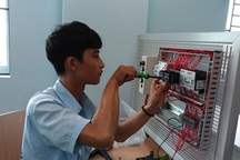 Bỏ điểm sàn đại học: Trường cao đẳng, trung cấp sẽ “chết” dần