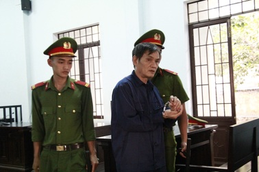 Vụ nữ giúp việc khuyết tật bị chủ nhà hiếp dâm: 7 năm tù là quá nhẹ!