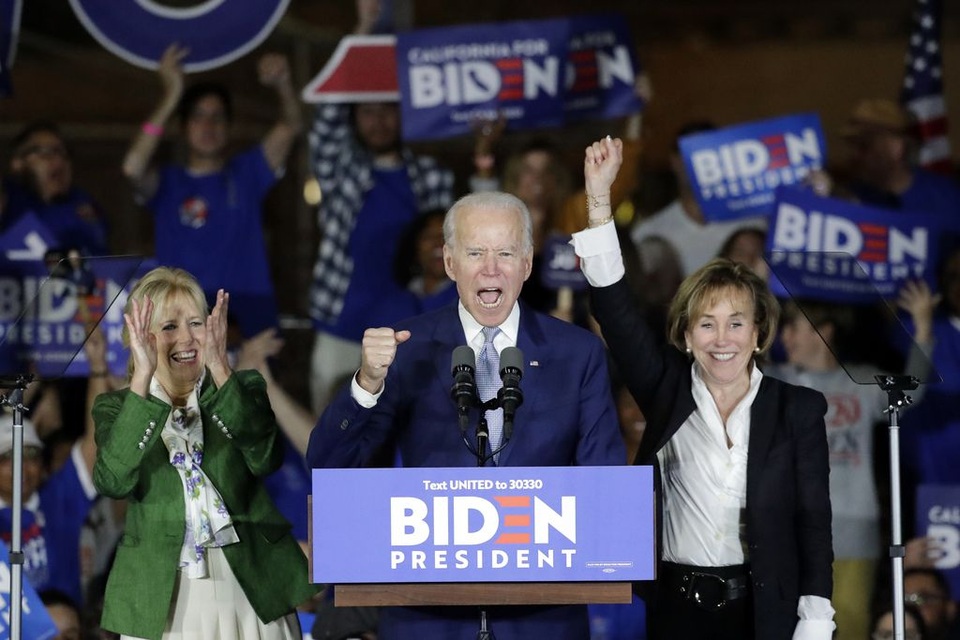 Trump - Biden chạy nước rút trước màn “so găng” đầu tiên - 3 Trump - Biden chạy nước rút trước màn “so găng” đầu tiên - 3