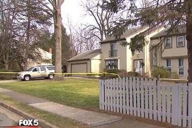 Nổ súng sát hại cả cha lẫn mẹ bạn gái vì bị ngăn cản tình yêu