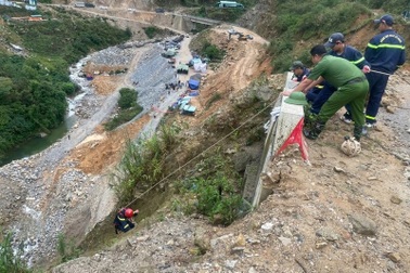 Cần một lực lượng chuyên trách để ứng phó thảm họa, PCCC và cứu nạn, cứu hộ