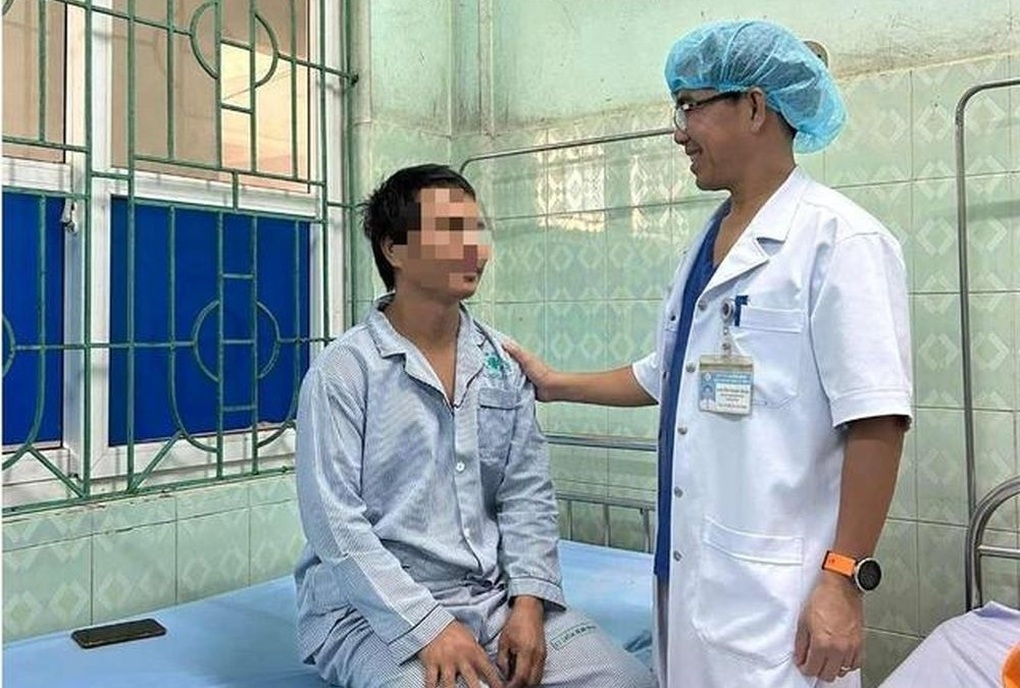 Bị trúng đạn, người đàn ông nói dối do đạn lạc - 1 Bị trúng đạn, người đàn ông nói dối do đạn lạc - 1
