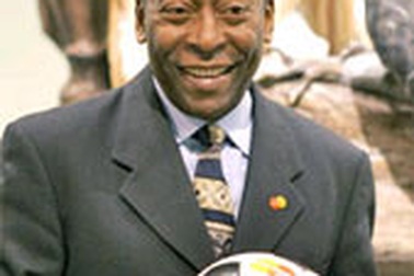 Tuyển Brazil của Pele xuất sắc nhất mọi thời đại 