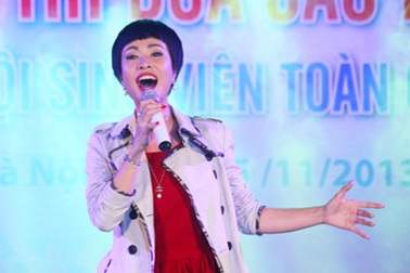 Uyên Linh, Hà Anh Tuấn hết lời ngợi khen giọng ca sinh viên