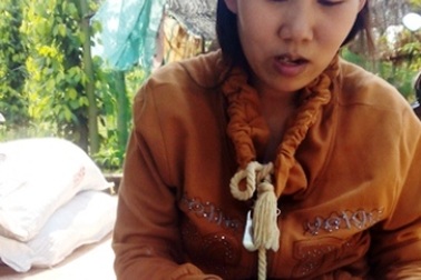 Vụ “ăn chặn” tiền bảo hiểm của sản phụ: Buộc trả tiền thu sai, xin lỗi người dân