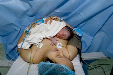 Mổ đẻ thành công cho sản phụ mắc chứng tăng đông máu hiếm gặp