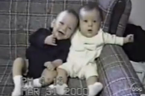 Bị nấc, có gì mà vui?