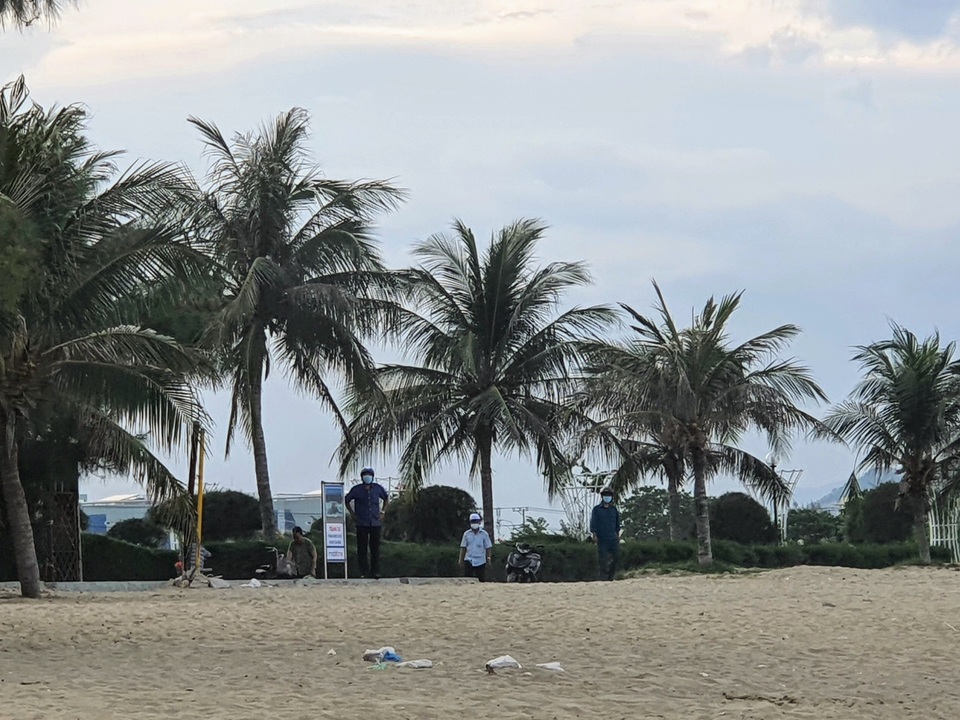 Biển Ninh Thuận vắng lặng không một bóng du khách - 5 Biển Ninh Thuận vắng lặng không một bóng du khách - 5