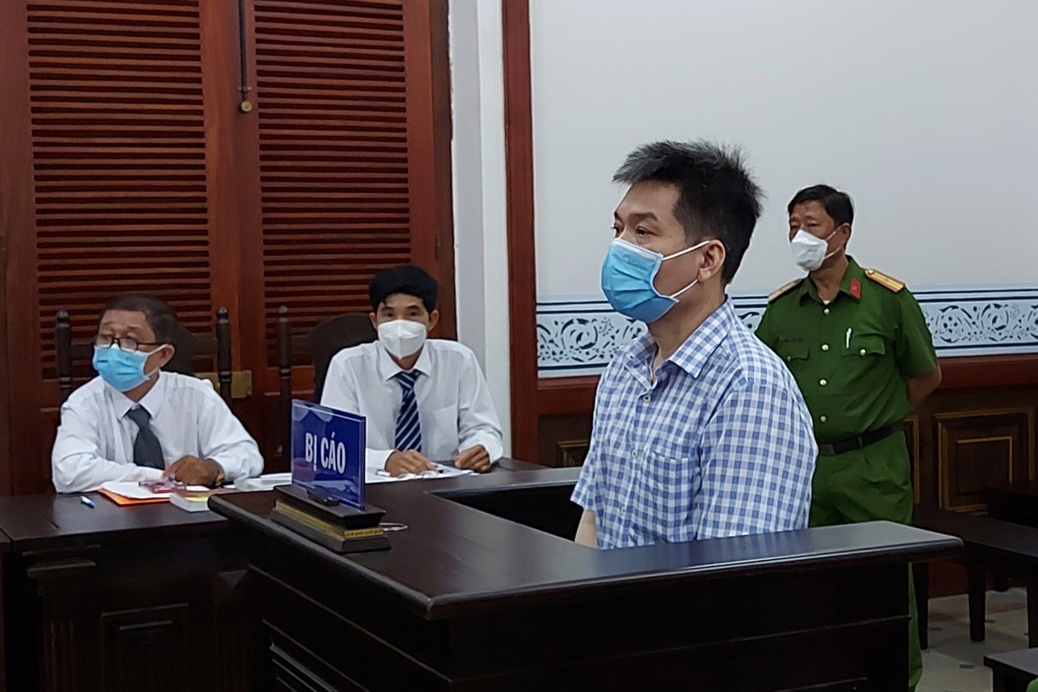 Phạt tù cựu phóng viên Nguyễn Hoài Nam - 1 Phạt tù cựu phóng viên Nguyễn Hoài Nam - 1