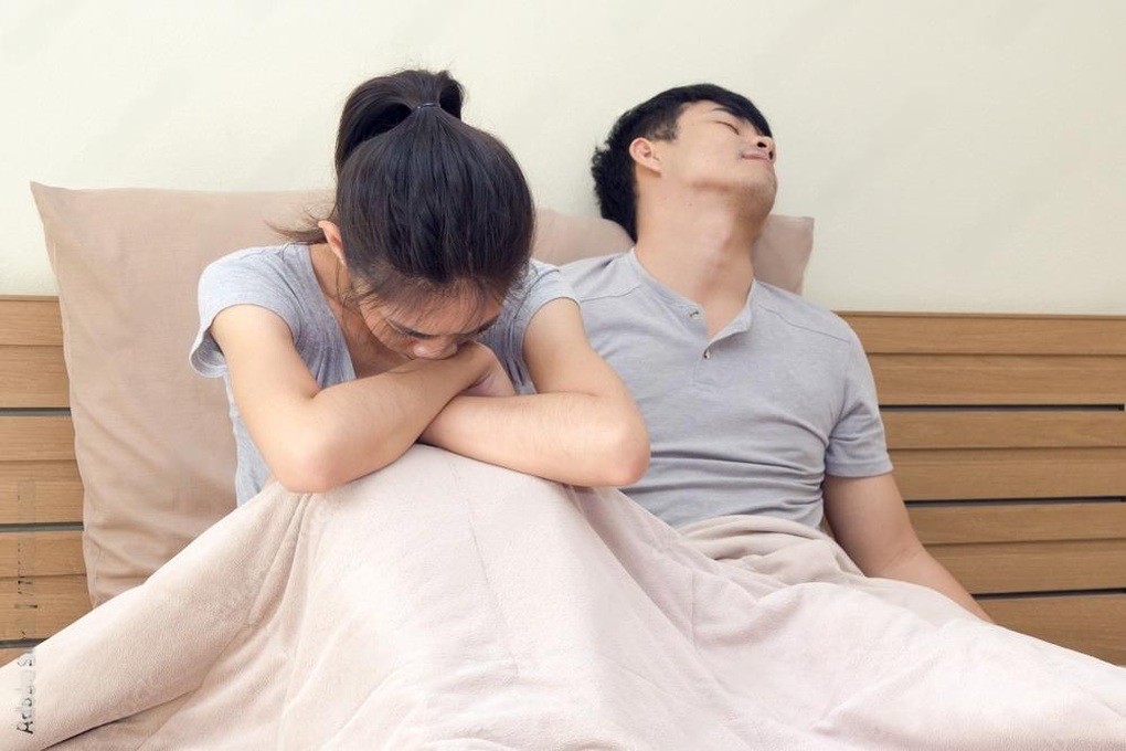 Ngoại tình và cưới vợ mới, tôi sững sờ khi phát hiện điều này - 1