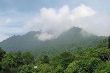 Khói chiều cay mắt 