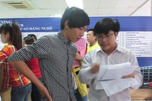 Thí sinh gặp rắc rối vì có... hai tên