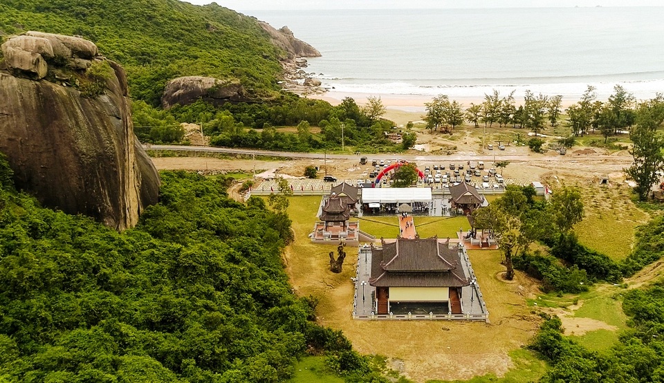 Khánh thành Đền thờ Anh hùng dân tộc Nguyễn Trung Trực - 2 Khánh thành Đền thờ Anh hùng dân tộc Nguyễn Trung Trực - 2