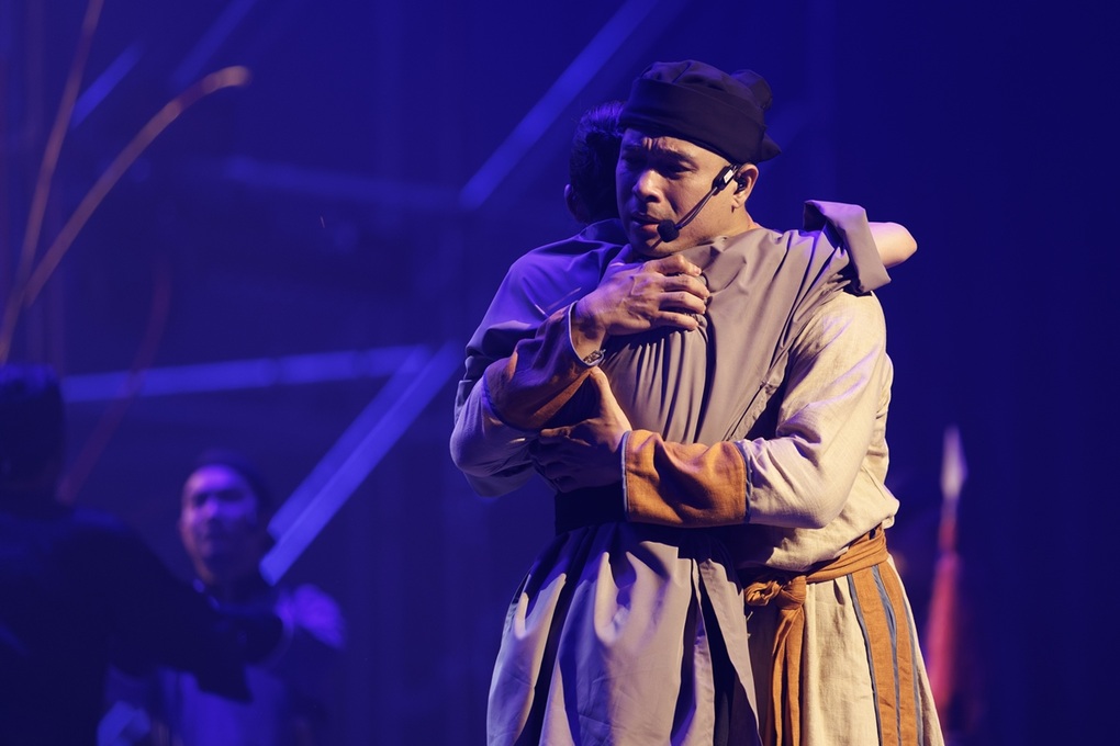 Trương Thế Vinh hé lộ về tiết mục Dạ cổ hoài lang gây sốt show Anh trai - 2 Trương Thế Vinh hé lộ về tiết mục Dạ cổ hoài lang gây sốt show Anh trai - 2