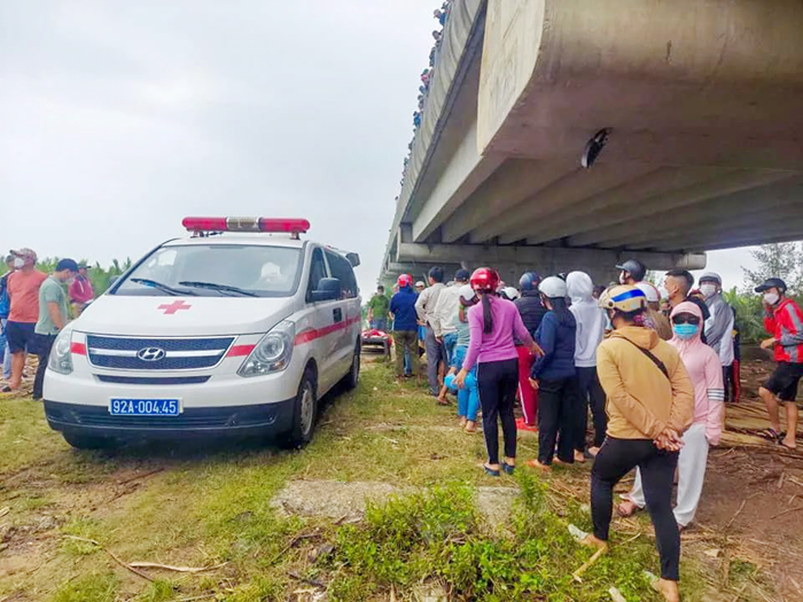 Bi kịch trẻ thơ mang tên… người lớn! - 3 Bi kịch trẻ thơ mang tên… người lớn! - 3