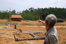 Tiền tỷ hỗ trợ dân vùng lũ "chảy" vào quỹ tín dụng