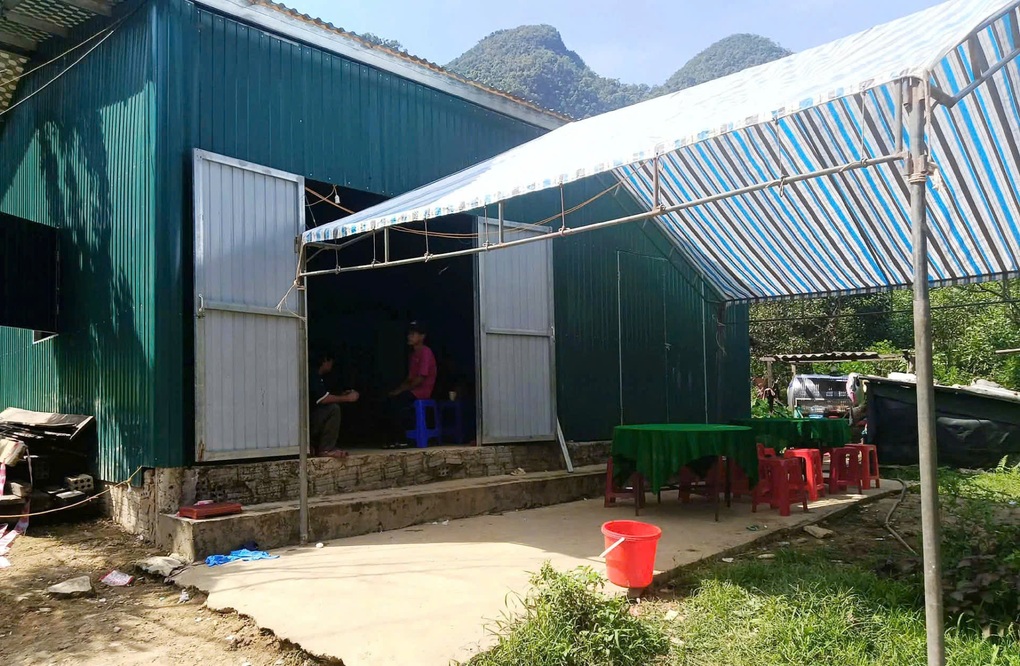 Nghi phạm sát hại vợ cũ được phát hiện tử vong trong rừng - 2