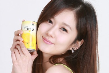 Jang Na Ra trẻ trung tới bất ngờ!