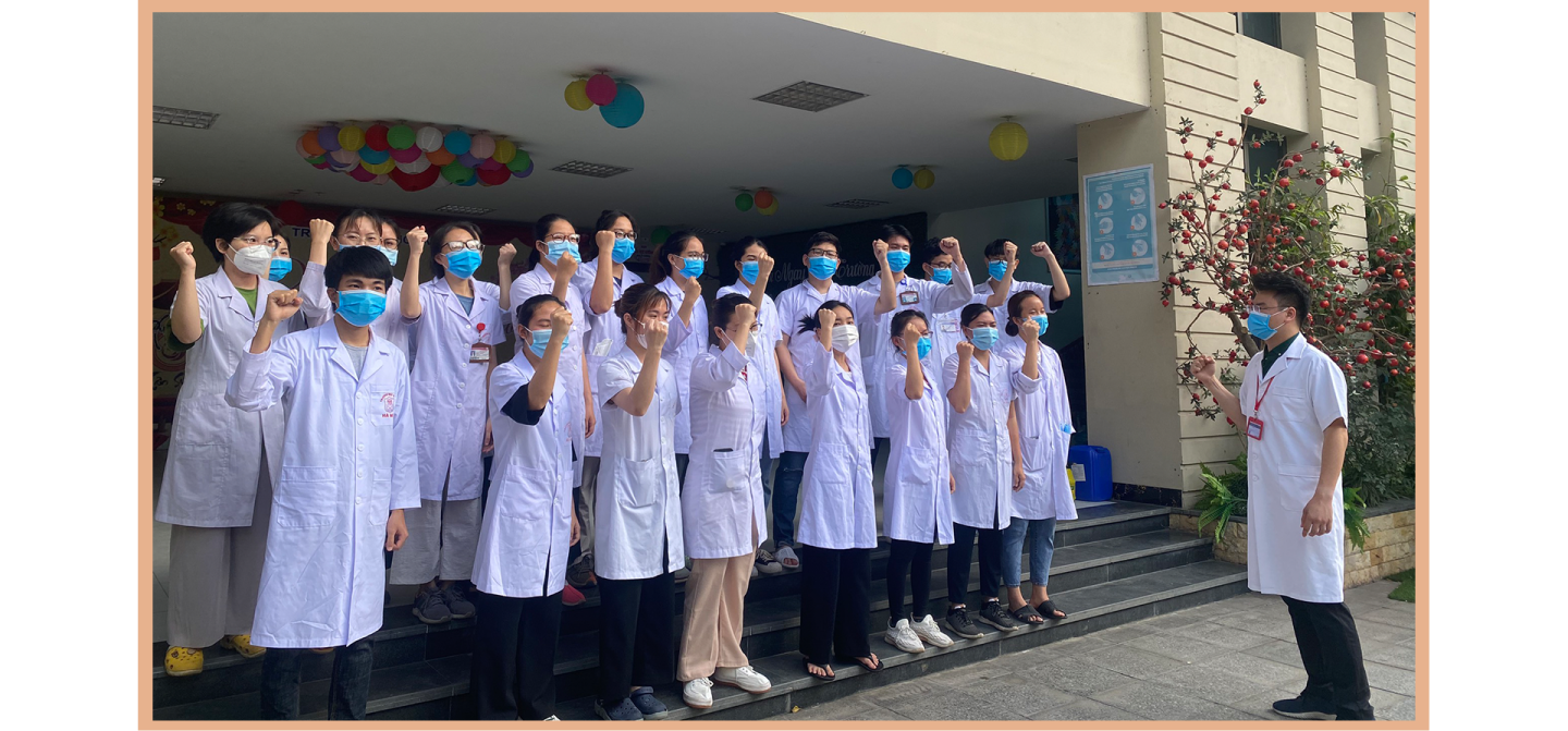 Đêm trắng, ăn tranh thủ, ngủ khẩn trương của những đoàn quân vào tâm dịch - 9 Đêm trắng, ăn tranh thủ, ngủ khẩn trương của những đoàn quân vào tâm dịch - 9