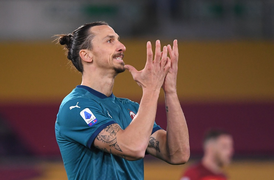 Inter Milan vững ngôi đầu, AC Milan đánh bại AS Roma - 11 Inter Milan vững ngôi đầu, AC Milan đánh bại AS Roma - 11