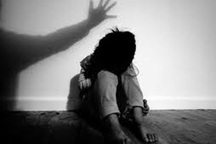 Làm sao bảo vệ trẻ em gái trước các nguy cơ xâm hại, bạo lực?