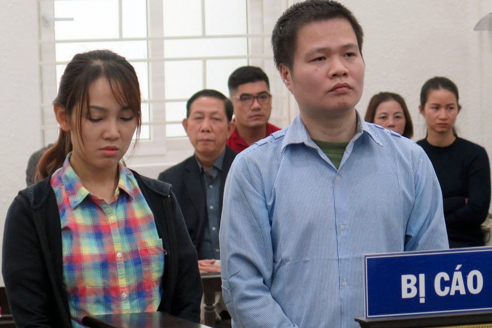 Kết đắng của gã đàn ông trợ giúp nữ Giám đốc xinh đẹp lừa đảo tiền tỷ - 1 Kết đắng của gã đàn ông trợ giúp nữ Giám đốc xinh đẹp lừa đảo tiền tỷ - 1