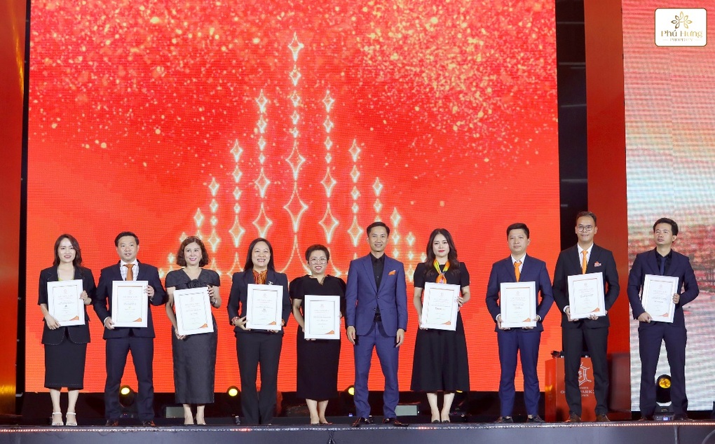 Phú Hưng Property - đại lý phân phối dự án Vinhomes Ocean Park 3 - The Crown - 1 Phú Hưng Property - đại lý phân phối dự án Vinhomes Ocean Park 3 - The Crown - 1