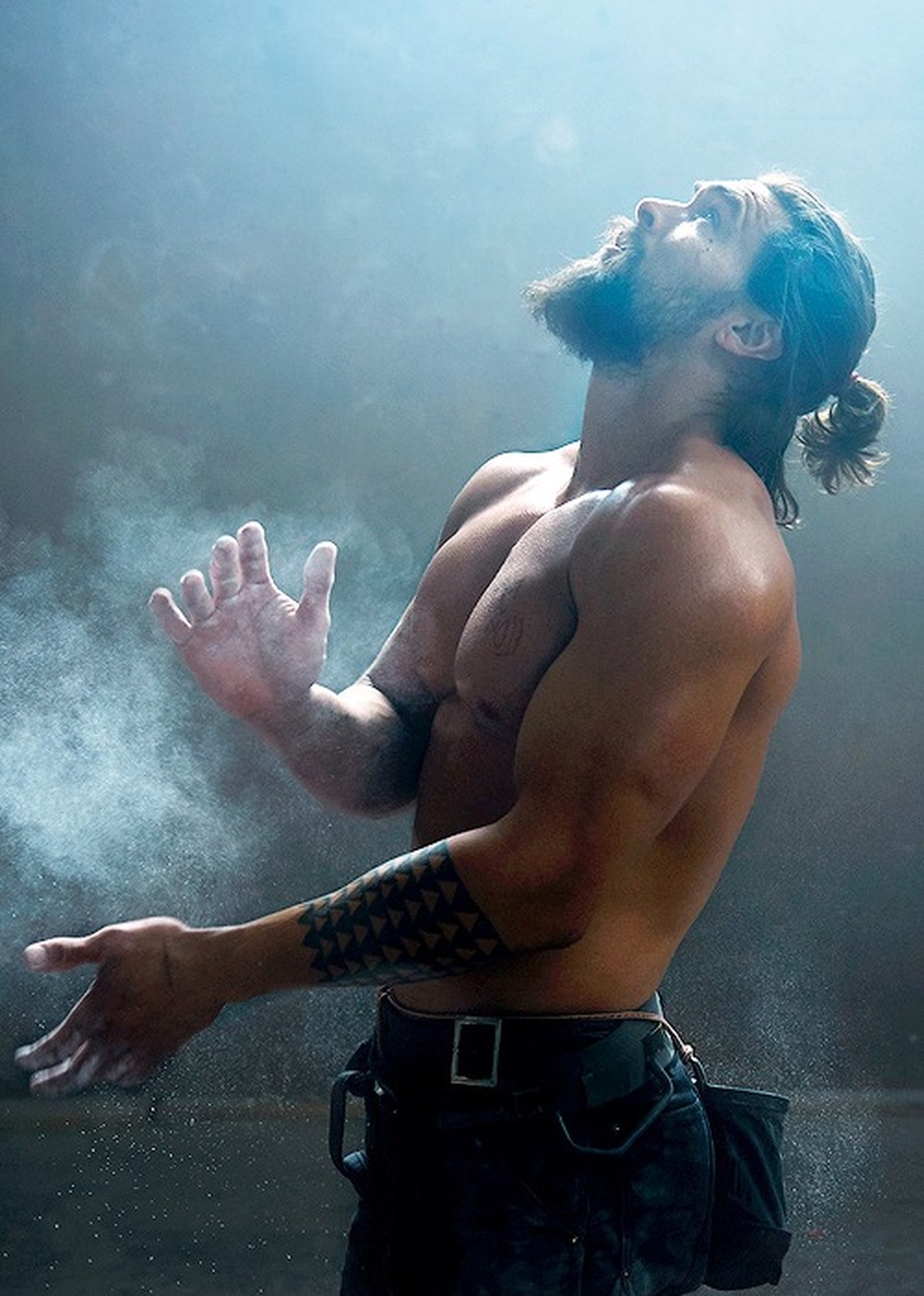 Water King Jason Momoa cannot be recognized when wearing horns and fangs - 5