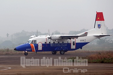 Cảnh sát biển Việt Nam tiếp nhận máy bay tuần tra biển 