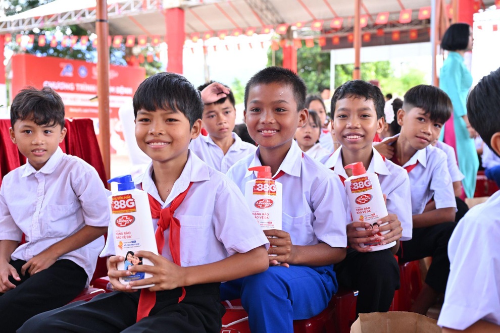 Khởi đầu sạch khỏe cho những bước chân chạm tới ước mơ - 2 Khởi đầu sạch khỏe cho những bước chân chạm tới ước mơ - 2