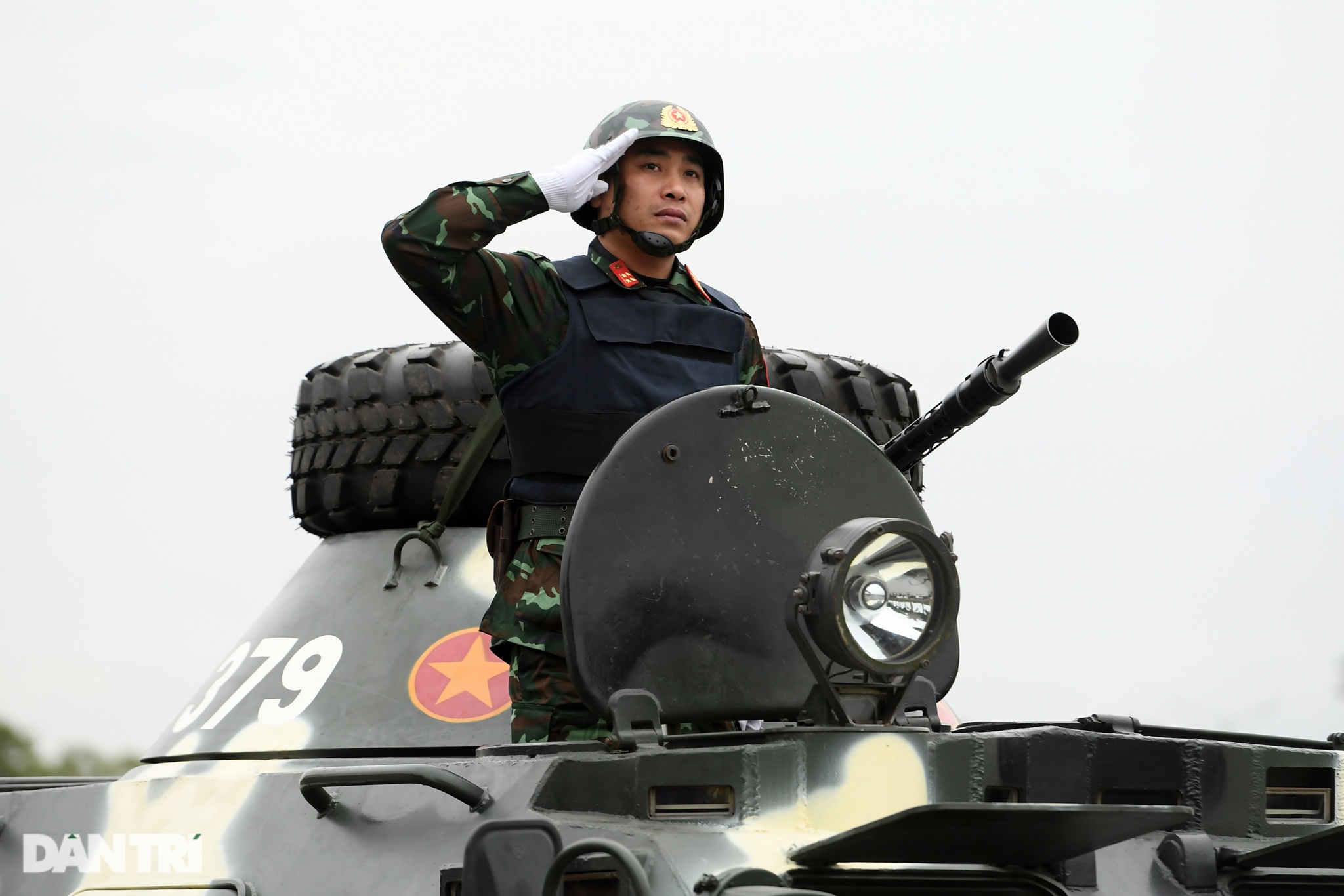 Dàn khí tài đặc chủng tham gia diễn tập bảo vệ Đại hội Đảng toàn quốc - 11 Dàn khí tài đặc chủng tham gia diễn tập bảo vệ Đại hội Đảng toàn quốc - 11